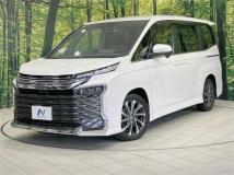 2022 Toyota Voxy