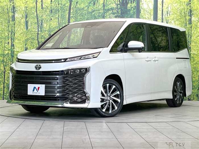 2025 Toyota Voxy