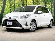 2017 Toyota Vitz