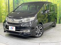 2016 Honda Step WGN