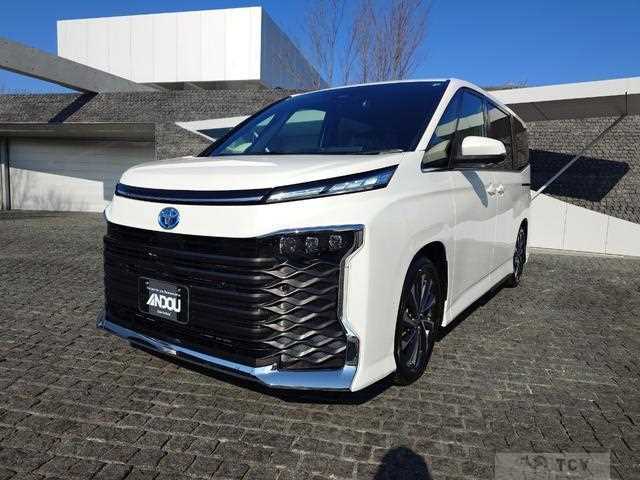 2025 Toyota Voxy