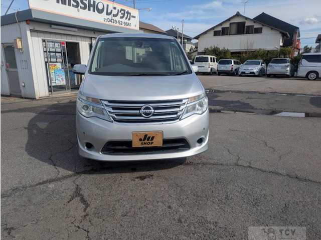 2015 Nissan Serena