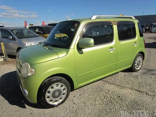 2010 Daihatsu MIRA COCOA