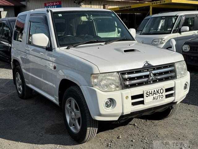 2009 Mitsubishi Pajero Mini