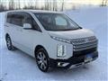 2020 Mitsubishi Delica D5