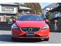 2017 Volvo V40