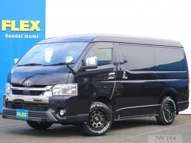 2022 Toyota Hiace Van