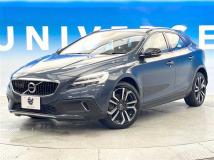 2016 Volvo V40