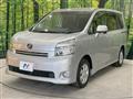 2007 Toyota Voxy