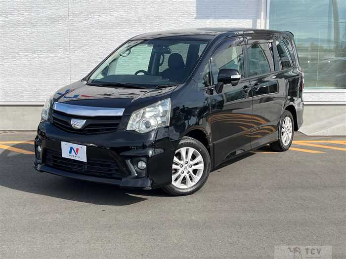 2013 Toyota Noah