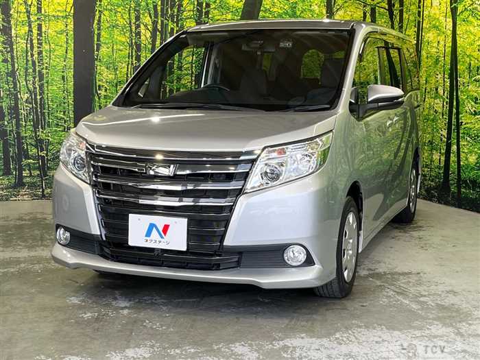 2017 Toyota Noah