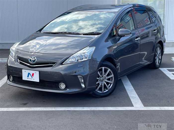 2012 Toyota PRIUS α
