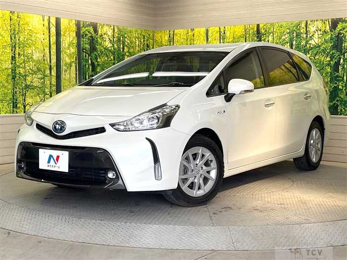 2017 Toyota PRIUS α