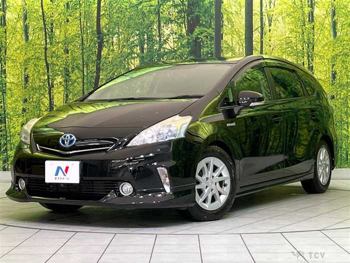 2012 Toyota PRIUS α