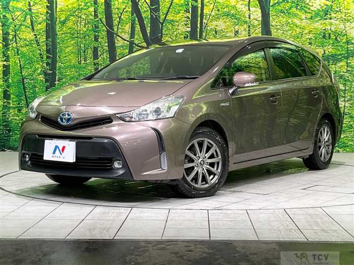 2015 Toyota PRIUS α
