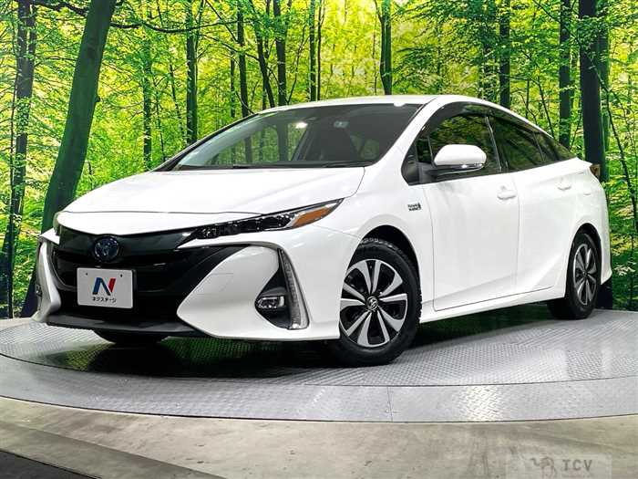 2017 Toyota Prius PHV