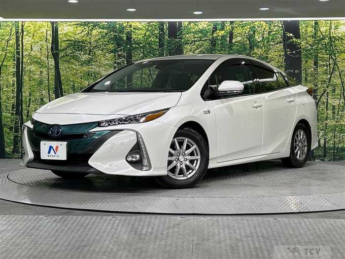 2017 Toyota Prius PHV