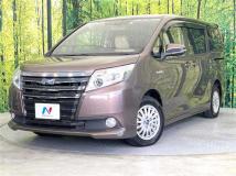 2014 Toyota Noah