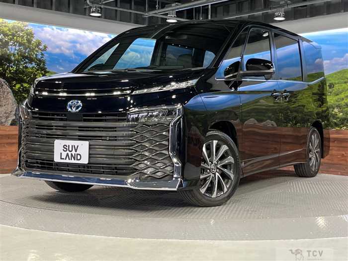 2025 Toyota Voxy