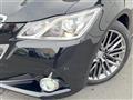 2013 Toyota Crown Hybrid
