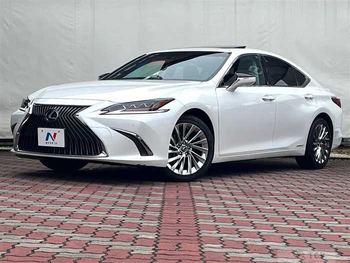 2021 Lexus ES