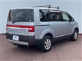 2017 Mitsubishi Delica D5