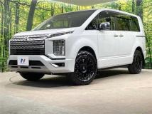 2022 Mitsubishi Delica D5