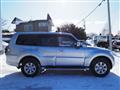 2013 Mitsubishi Pajero