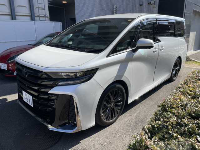 2023 Toyota Vellfire