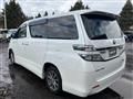 2012 Toyota Vellfire