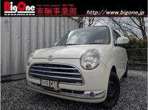 2005 Daihatsu Miragino