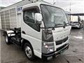 2014 Mitsubishi Canter