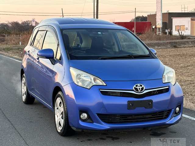 2011 Toyota Ractis