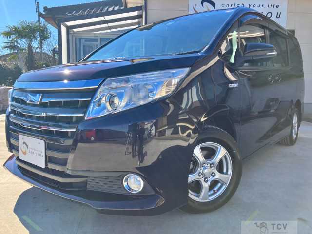 2017 Toyota Noah