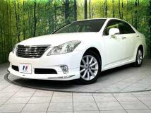 2012 Toyota Crown