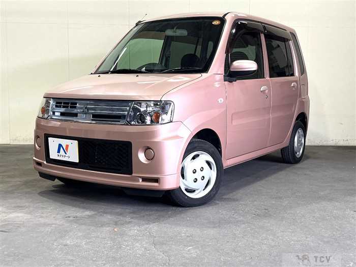 2010 Mitsubishi Toppo