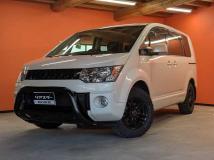 2017 Mitsubishi Delica D5