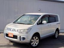 2007 Mitsubishi Delica D5
