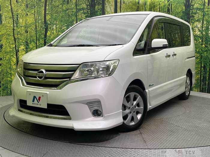 2013 Nissan Serena