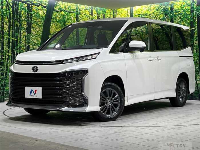 2025 Toyota Voxy