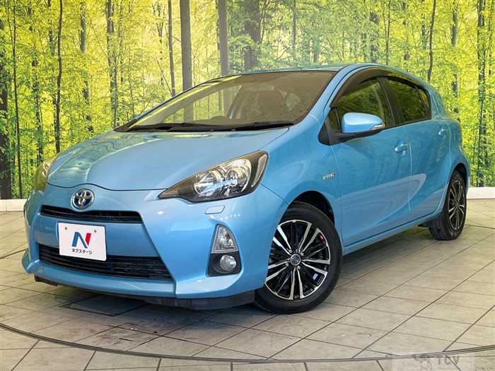 2013 Toyota AQUA