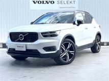 2021 Volvo XC40
