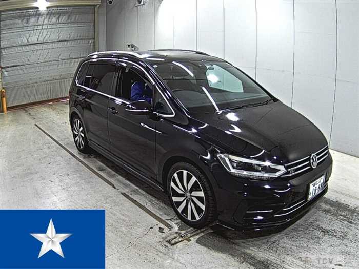 2018 Volkswagen Golf Touran
