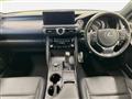 2021 Lexus IS