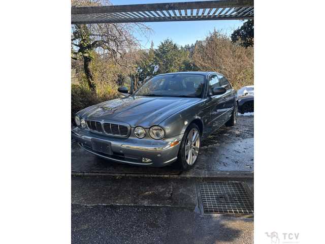 2004 Jaguar XJ Series