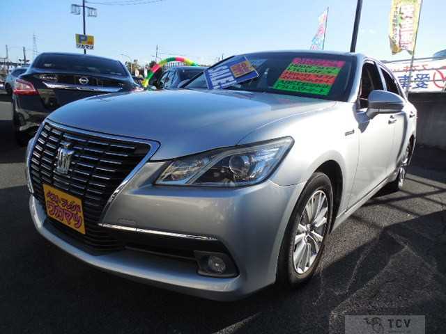 2013 Toyota Crown