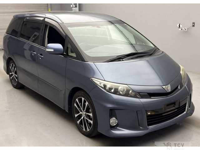 2013 Toyota Estima