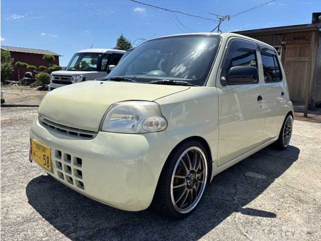 2006 Daihatsu Esse