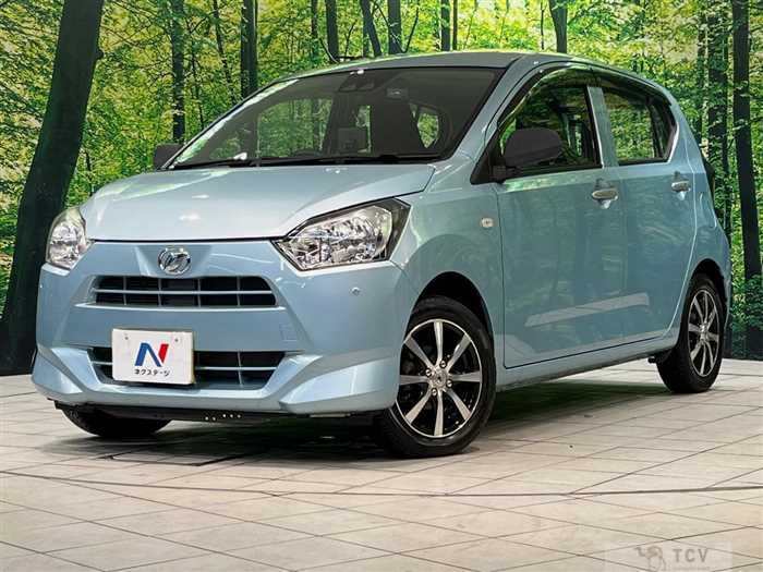 2017 Daihatsu Mira Es