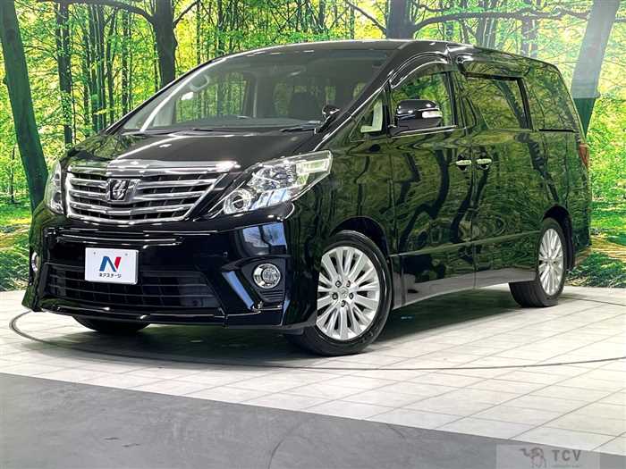 2013 Toyota Alphard